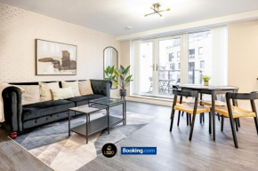 Stylish 2 Bedroom Apt By LS2G Short Lets & Serviced Accommodation Greater London With Free Parking